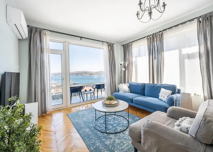 Beyond The Bosphorus #4 * Istanboel