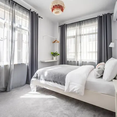 Beyond The Bosphorus #4 Apartment *